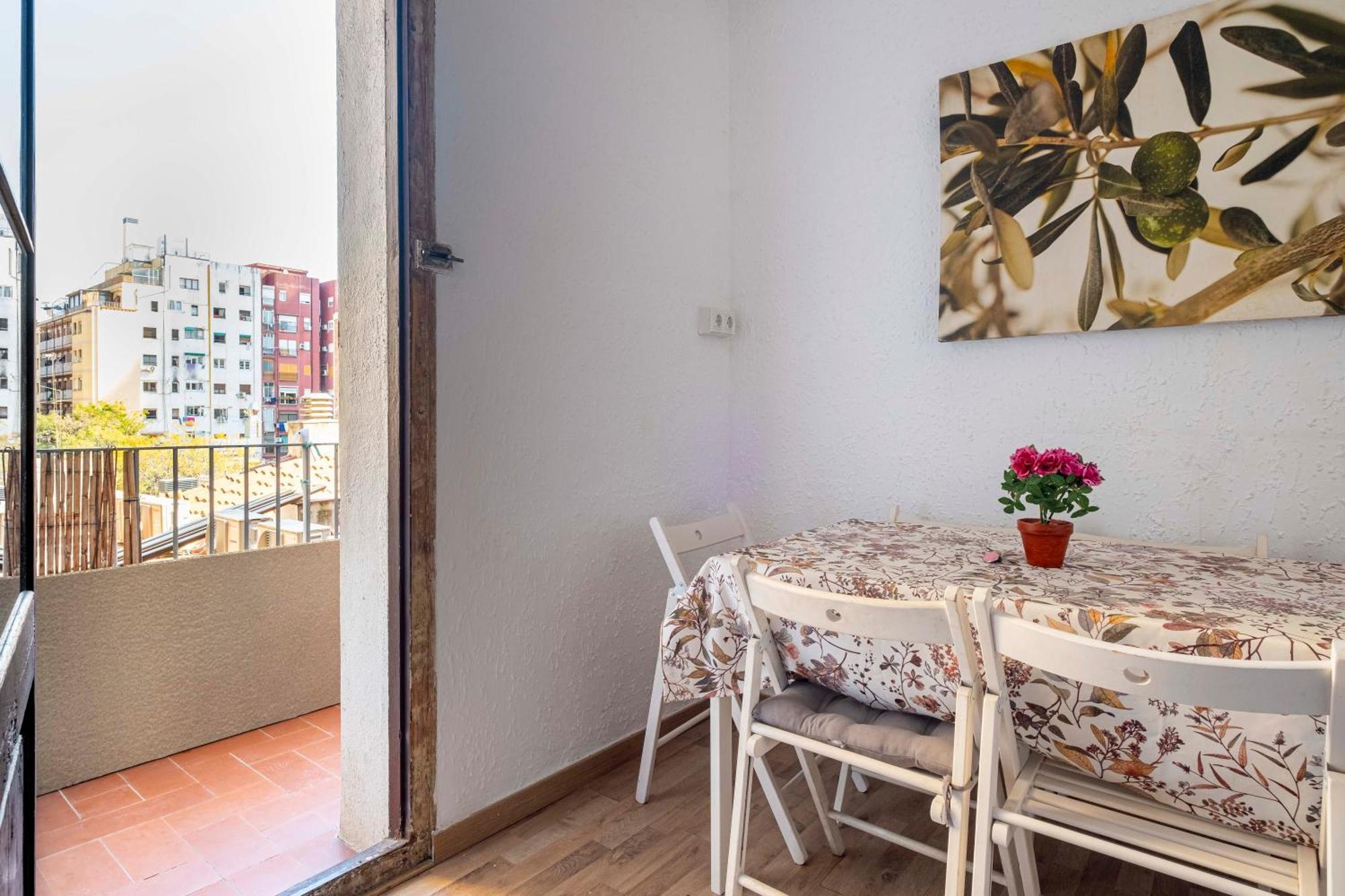 Centric Apartments Sagrada Famila 3 Barcelona Exterior photo